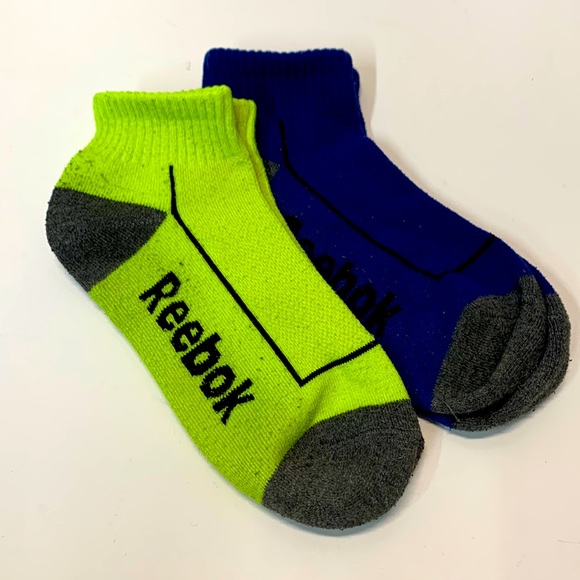 Bundle of 2 pairs kids socks GUC - Picture 2 of 3